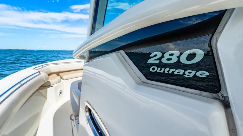 Slide: The Image of Boston Whaler 280 Outrage 2019 - 74