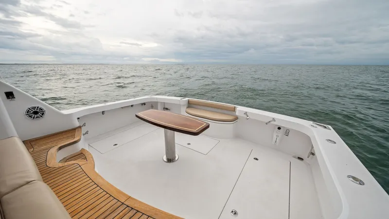 Slide: The Image of Hatteras GT 45X 2017 - 44