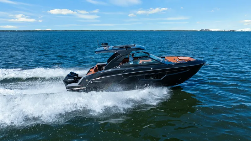Slide: The Image of Cruisers 34 GLS 2022 - 48