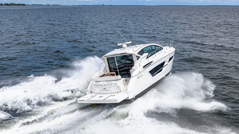 Slide: The Image of Cruisers Cantius 46 2019 - 76