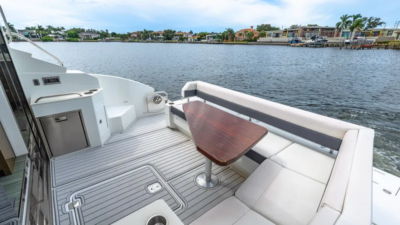 Slide: The Image of Cruisers Cantius 46 2019 - 32