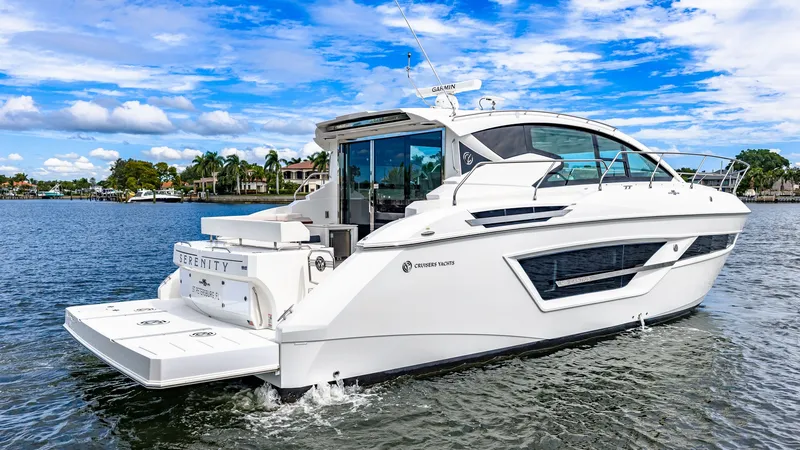 Slide: The Image of Cruisers Cantius 46 2019 - 57