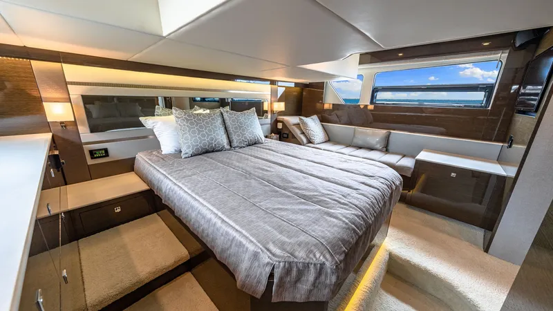 Slide: The Image of Cruisers Cantius 46 2019 - 18