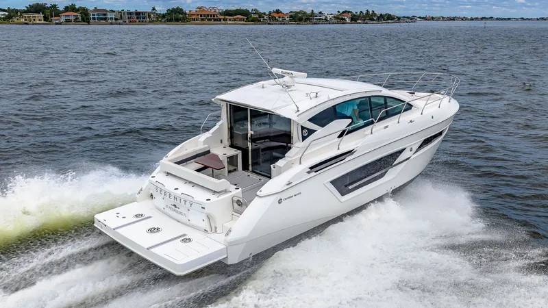 Slide: The Image of Cruisers Cantius 46 2019 - 80