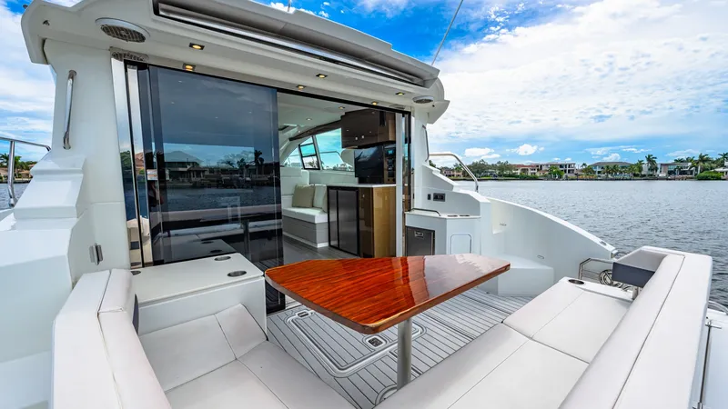 Slide: The Image of Cruisers Cantius 46 2019 - 31