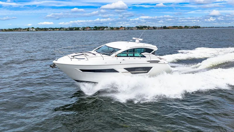 Slide: The Image of Cruisers Cantius 46 2019 - 72