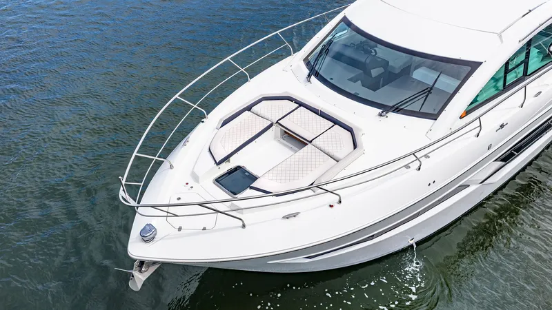 Slide: The Image of Cruisers Cantius 46 2019 - 65
