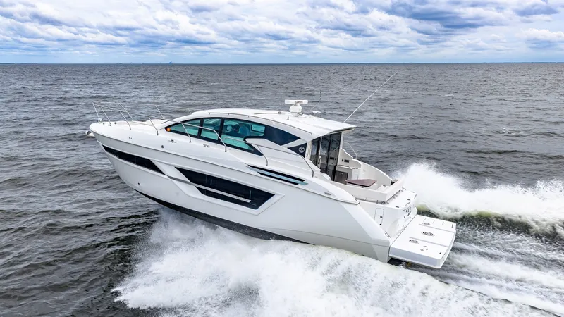 Slide: The Image of Cruisers Cantius 46 2019 - 77