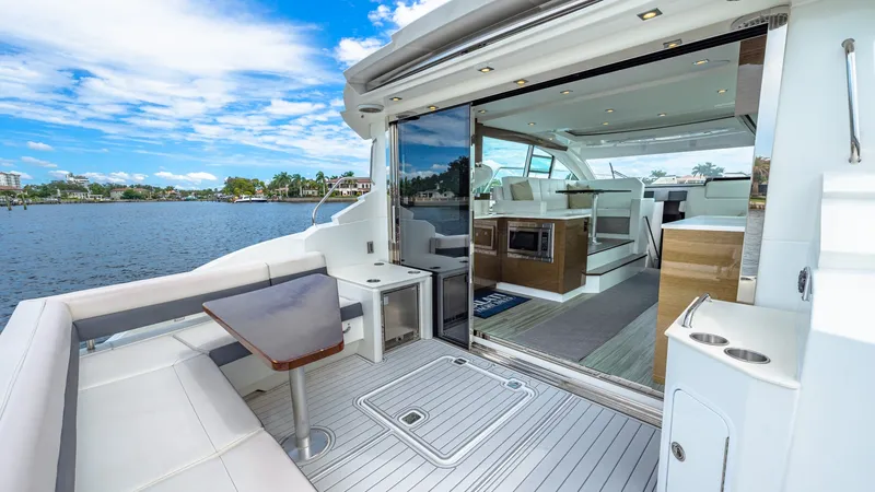 Slide: The Image of Cruisers Cantius 46 2019 - 2