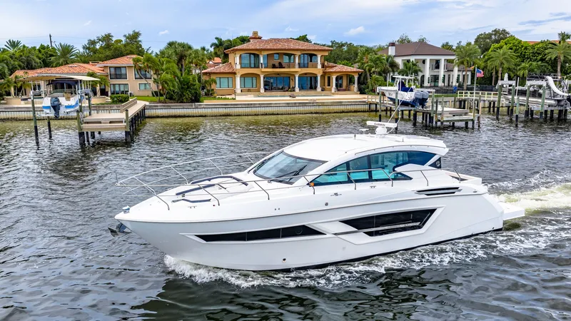 Slide: The Image of Cruisers Cantius 46 2019 - 93