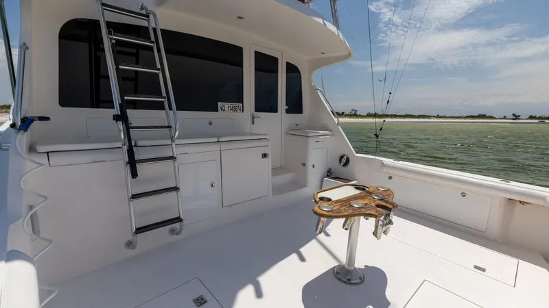Slide: The Image of Cabo 43 Convertible 2003 - 32