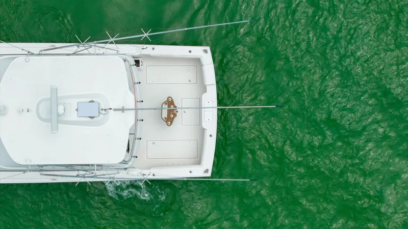 Slide: The Image of Cabo 43 Convertible 2003 - 34