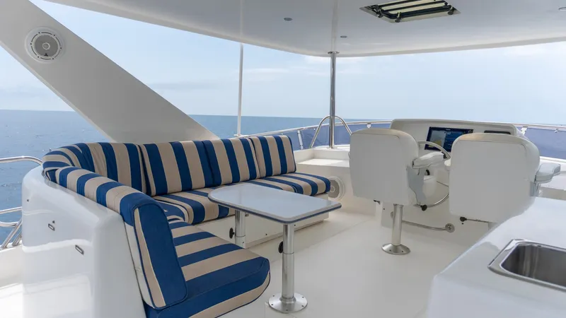 Slide: The Image of West Bay 70 Yachtfisher 2002 - 50
