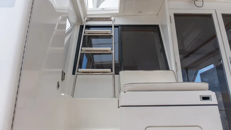 Slide: The Image of West Bay 70 Yachtfisher 2002 - 41