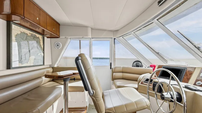Slide: The Image of Meridian 490 SE Pilot House 2007 - 20
