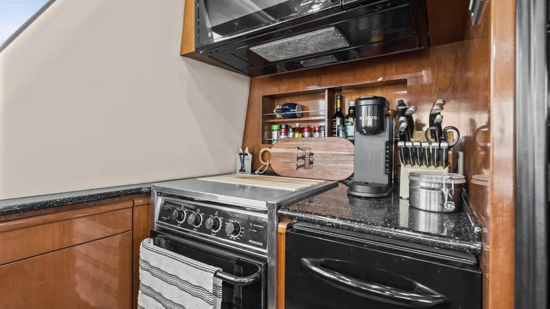 Slide: The Image of Meridian 490 SE Pilot House 2007 - 8