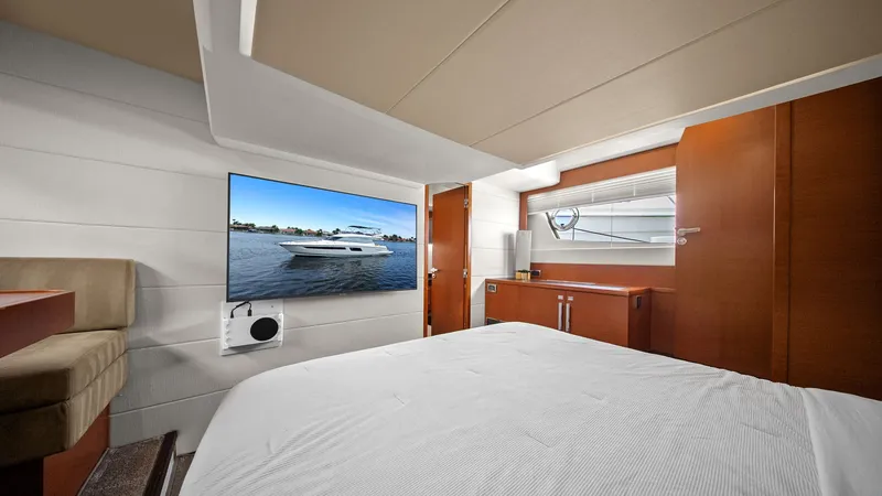 Slide: The Image of Prestige 500 Fly 2015 - 57