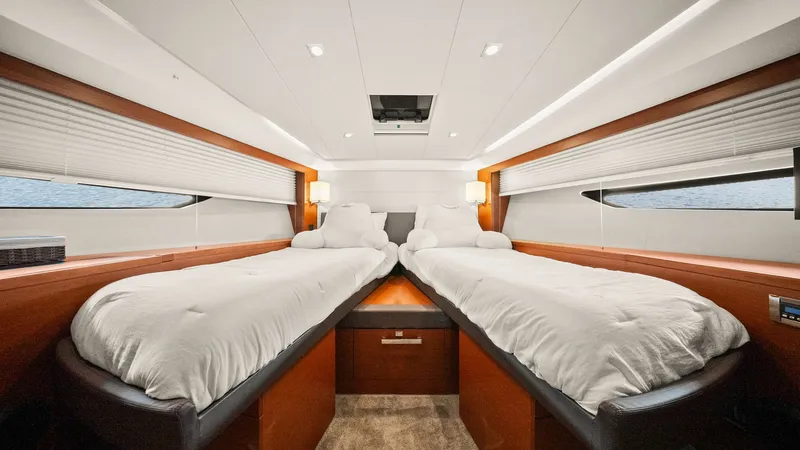 Slide: The Image of Prestige 500 Fly 2015 - 62