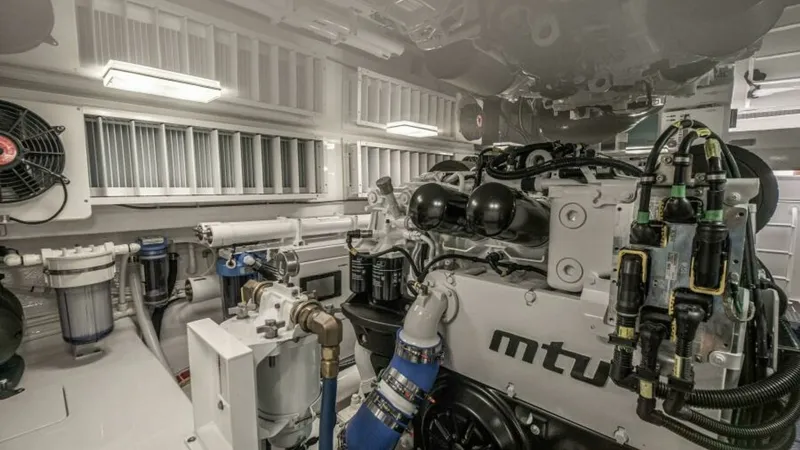 Slide: The Image of Viking 64 Convertible 2023 - 58