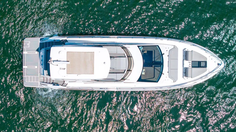 Slide: The Image of Cruisers 60 Cantius 2020 - 62