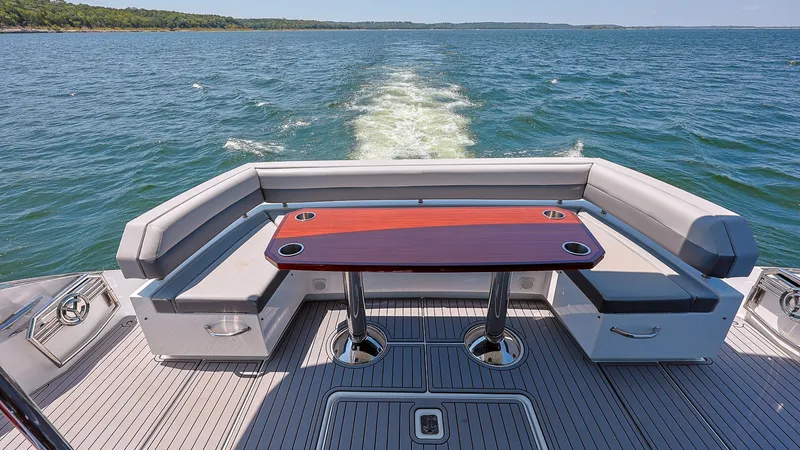 Slide: The Image of Cruisers 60 Cantius 2020 - 36