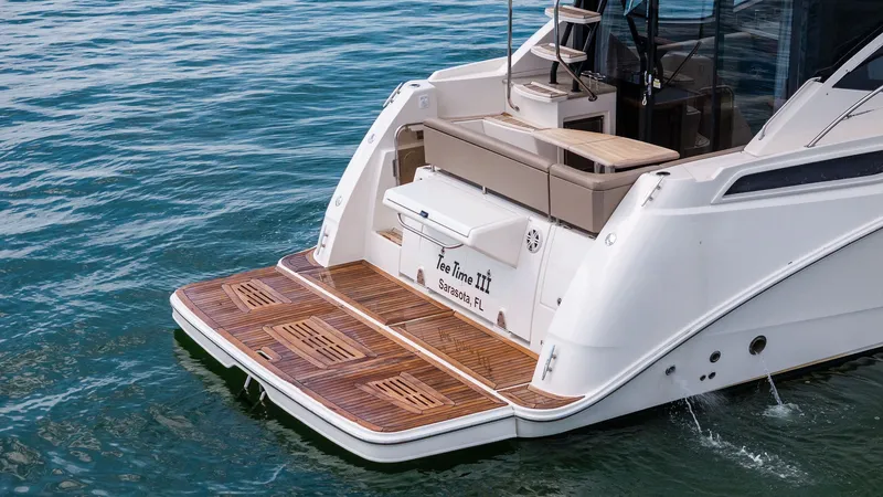 Slide: The Image of Sea Ray 400 fly 2018 - 55