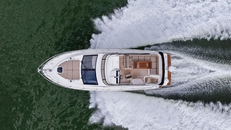 Slide: The Image of Sea Ray 400 fly 2018 - 66