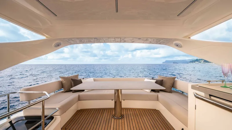 Slide: The Image of Absolute Navetta 50 2027 - 3