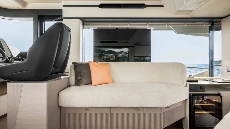 Slide: The Image of Absolute Navetta 50 2027 - 8