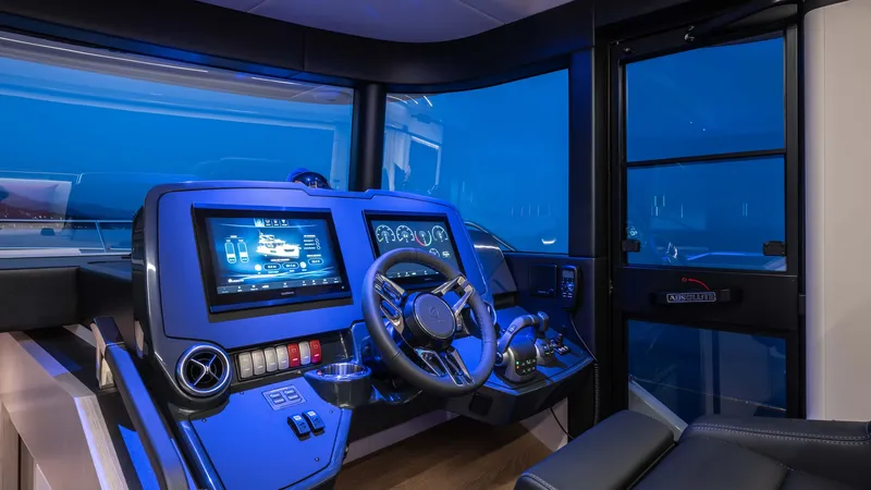 Slide: The Image of Absolute Navetta 50 2027 - 29