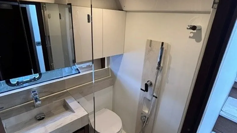 Slide: The Image of Prestige 520 Flybridge 2024 - 11