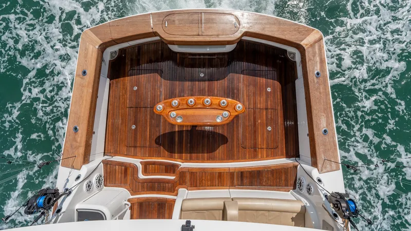 Slide: The Image of Viking 55 Convertible 2017 - 40