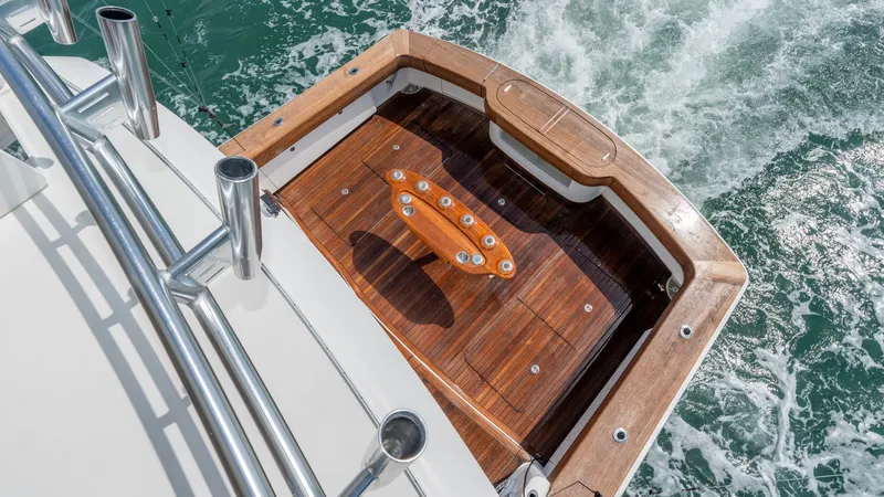 Slide: The Image of Viking 55 Convertible 2017 - 39