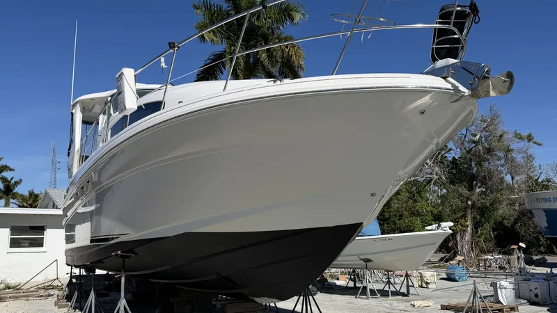 Slide: The Image of Sea Ray 40 Motor Yacht 2006 - 39