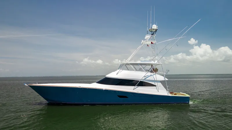 The Image of Viking 80 Convertible 2016 - 0