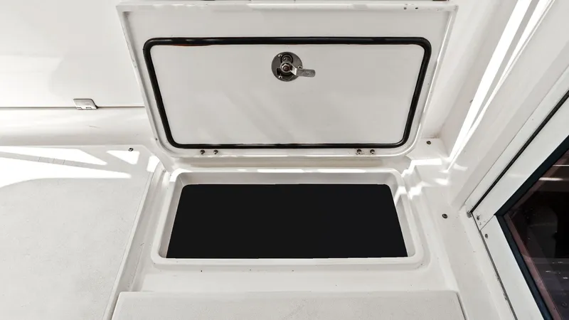 Slide: The Image of Sunseeker 37 Sport Tower 2005 - 31