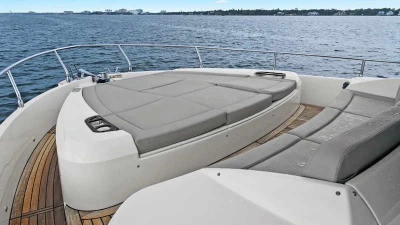 Slide: The Image of Absolute 52 Navetta 2024 - 103