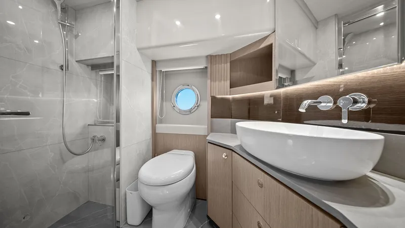 Slide: The Image of Absolute 52 Navetta 2024 - 56
