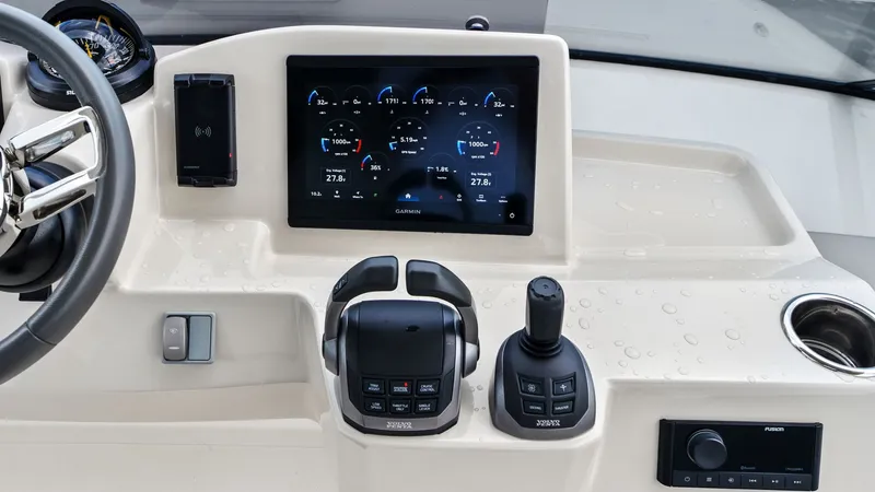 Slide: The Image of Absolute 52 Navetta 2024 - 10