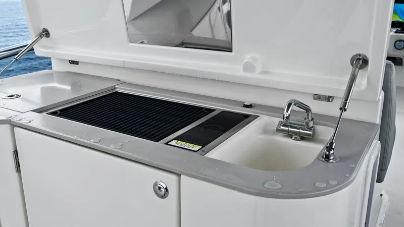 Slide: The Image of Absolute 52 Navetta 2024 - 15