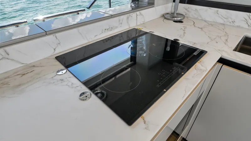 Slide: The Image of Absolute Navetta 58 2026 - 5