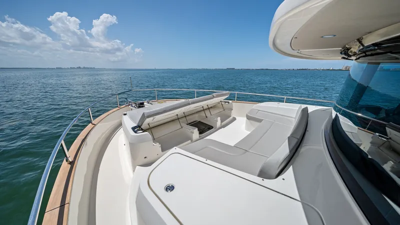 Slide: The Image of Absolute Navetta 58 2026 - 56