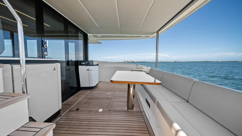 Slide: The Image of Absolute Navetta 58 2026 - 43