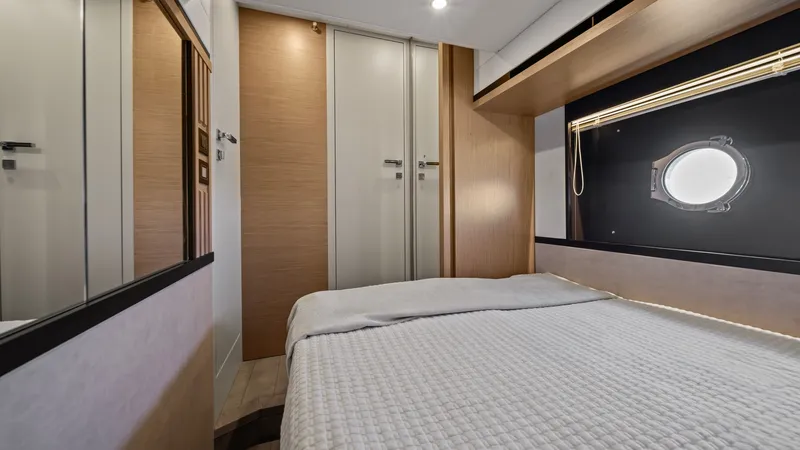 Slide: The Image of Absolute Navetta 58 2026 - 18