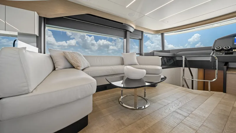 Slide: The Image of Absolute Navetta 58 2026 - 9