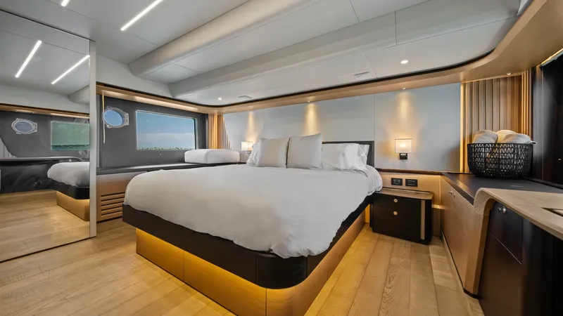 Slide: The Image of Absolute Navetta 58 2026 - 21