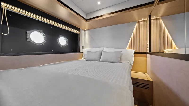 Slide: The Image of Absolute Navetta 58 2026 - 17