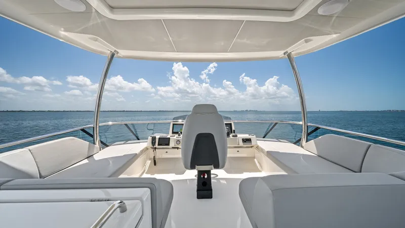 Slide: The Image of Absolute Navetta 58 2026 - 47
