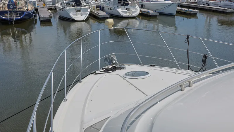 Slide: The Image of Carver Yachts 396 Motor Yacht 2006 - 33