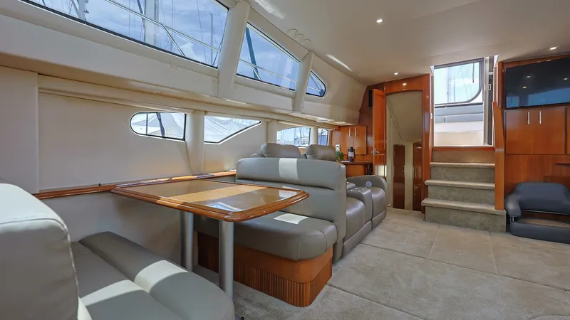 Slide: The Image of Carver Yachts 396 Motor Yacht 2006 - 14